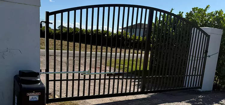 Driveway Fence Repair Utica